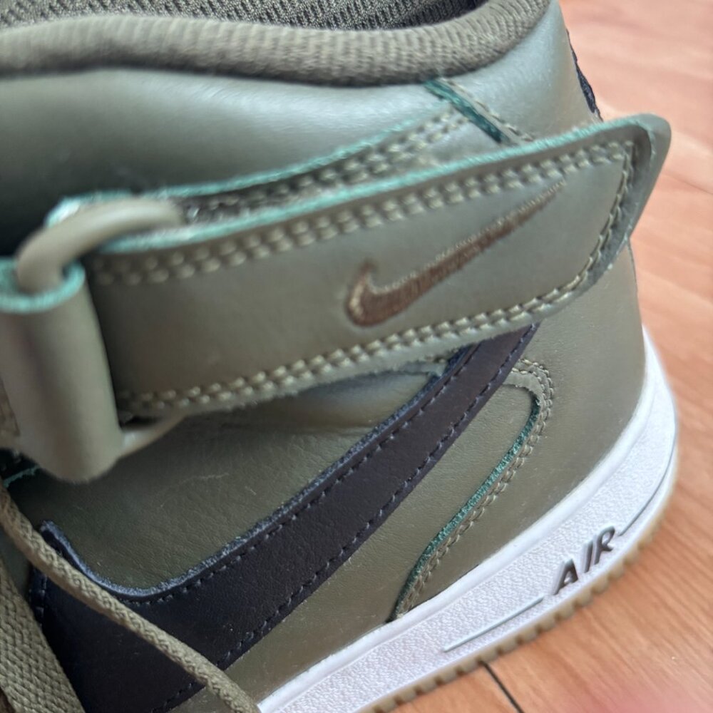 Women's Nike Air Force 1 High Top Sneakers | Size 8.5 - Picture 2 of 8